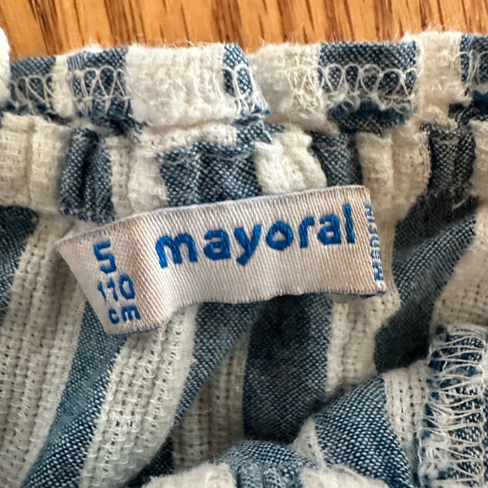 Mayoral size 5 young kid’s dress